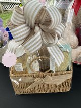 Tan Gift Basket in Beaufort, South Carolina