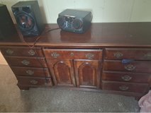 king bed set real oak wood in Fort Polk, Louisiana