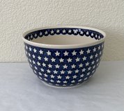 Polish Pottery Americana Xtra Large/Deep 4 quart Bowl in Travis AFB, California