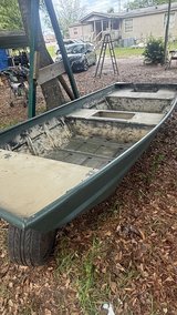 14ft Jon boat Aluma Craft Jon boat in Warner Robins, Georgia
