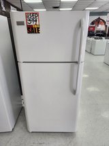18 cubic foot top mount Frigidaire refrigerator in Alamogordo, New Mexico