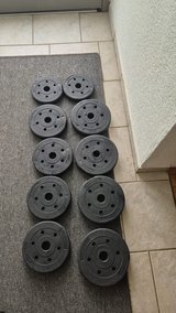 10 euro for lot of barbell weight plates in Wiesbaden, GE