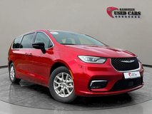 2025 Chrysler Pacifica Select - US SPEC in Grafenwoehr, GE