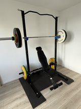 Squat Rack and Olympic Weights in Stuttgart, GE