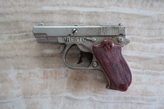 ANTIQUE KILGORE Presto Cast Iron Cap Gun - Works in Chicago, Illinois