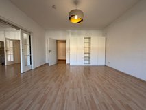 [ID: 2334] KL - City, 2 bedr. apartment, guest-toilet, garage, parking space in Ramstein, Germany