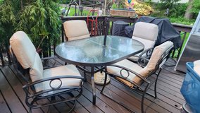 PATIO TABLE in Bolingbrook, Illinois