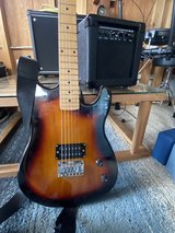 Beginner Guitar & Amp Set in Okinawa, Japan
