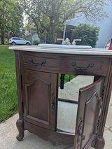 Bathroom vanity 30" in Batavia, Illinois