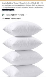 20x20 Pillows/Set of 4 *Brand New* in Fort Leonard Wood, Missouri