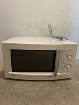 LG Microwave in Stuttgart, GE