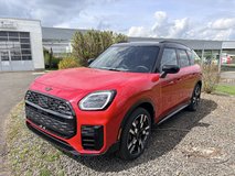 2027 Mini Countryman S ALL4 in Chili Red in Ramstein, Germany