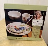 Paula Deen 16 Piece Dish set in Fort Leonard Wood, Missouri
