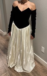 Vintage dress in Vacaville, California