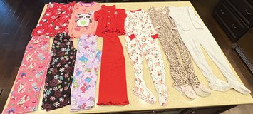 Assorted Girl PJS Sz. 7/8 in Fort Campbell, Kentucky