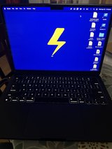 Macbook 2025 in Fort Leonard Wood, Missouri