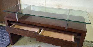 End Table and Coffee Table in Schaumburg, Illinois