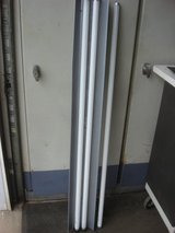 48" FLUORESSENT LIGHT FIXTURE in Bolingbrook, Illinois