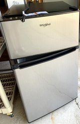 Whirlpool 3.1cu ft Stainless Mini Fridge w/ freezer - 2 door *EUC* in Bolingbrook, Illinois