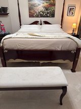 King bed set headboard footboard rails and slats solid wood in Houston, Texas