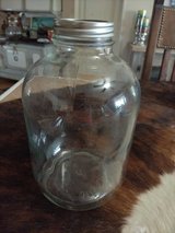 (1)gallon  glass jar in Alamogordo, New Mexico