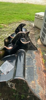 34 inch excavator ditching bucket in Houston, Texas