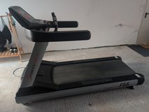 Commercial-Grade Heavy Duty Treadmill – Up to 18% Incline! in Ramstein, Germany