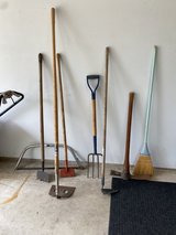 Garden tools 5$ each in Naperville, Illinois