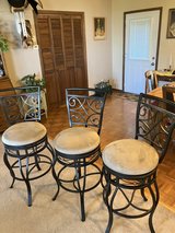 3 metal bar stools in Alamogordo, New Mexico