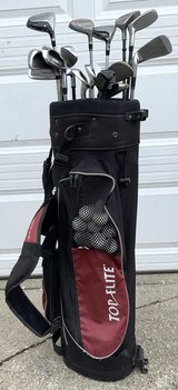RH Men's Golf Clubs w/ Bag Set - 16 Clubs (6 woods 6 irons P S Putter Chipper - Right Hand in Bolingbrook, Illinois