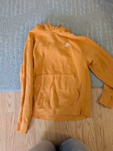 Nike sweatshirt in St. Charles, Illinois