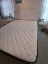 wonderful queen bed in Alamogordo, New Mexico