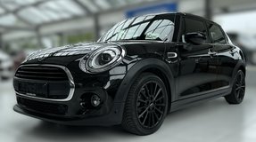 2019 MINI COOPER HARDTOP in Ramstein, Germany