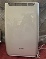 Iris Ohyama RDA-2000 dehumidifier in Okinawa, Japan