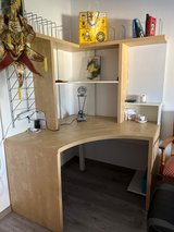 IKEA Corner Desk in Stuttgart, GE