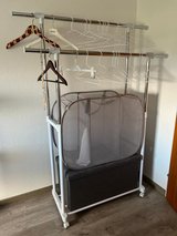 Sturdy Metal Clothes Rack in Stuttgart, GE