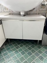 Bathroom - Under sink cabinet in Stuttgart, GE