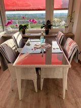 White Glass-topped Table with 4 Chairs in Stuttgart, GE