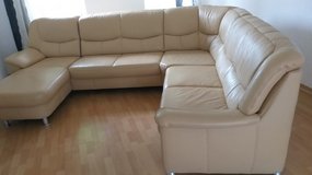 Beige couch, 1 year old in Spangdahlem, Germany