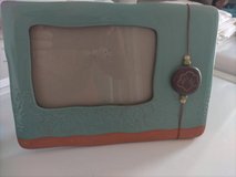 Turquoise-green picture frame in Alamogordo, New Mexico