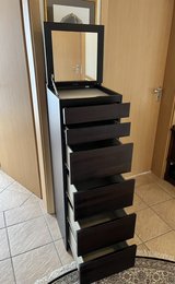 drawers with make up mirror in Ramstein, Germany
