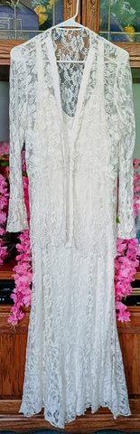 White lace pattern dress in Fort Polk, Louisiana