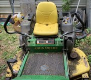 Zero Turn Mower in Fort Campbell, Kentucky