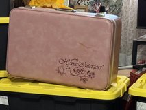 Home Interiors Suitcase in Alamogordo, New Mexico