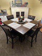 Dinning Table in Kingwood, Texas