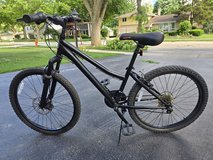 MONGOOSE MOUNTAIN BIKE in Bolingbrook, Illinois