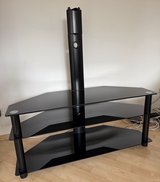 Modern and sturdy TV stand & TV mount in Stuttgart, GE