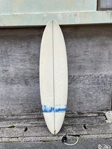7’2” Longboard Surfboard in Okinawa, Japan