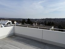 Huge Terrace- 3R Apartment (100sqm)- 10mins to Stuttgart City and Patch in Stuttgart, GE