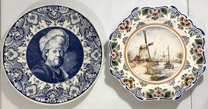 $25ea Vtg MCM Delft Dutch Platters - Rembrandt & Wind Mill Wall Art in Chicago, Illinois